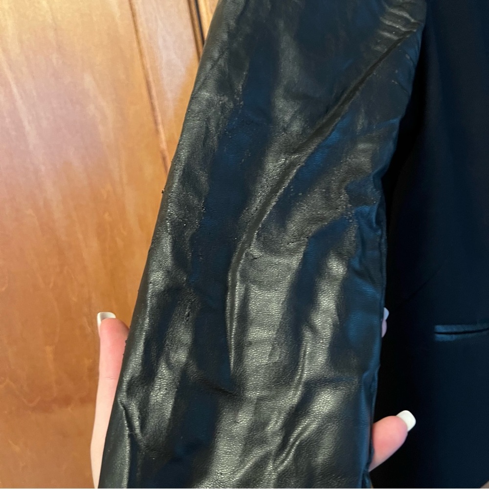 Loft Blazer - Picture 10 of 11